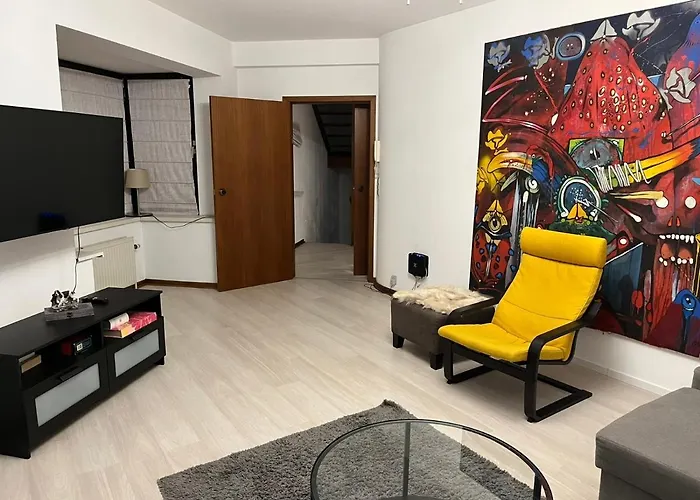 Maison 3 Chambres Et Garage Prive Brüssel